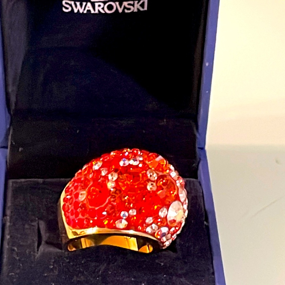 Swarovski Sparkling Ring